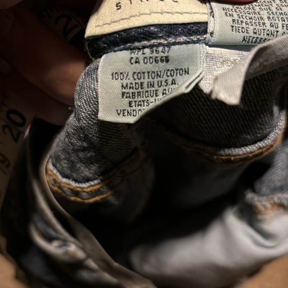 Eddie Bauer 100% Cotton Women’s Petite High Waist Jean Size 12 -READ DESCRIPTION - Picture 3 of 5